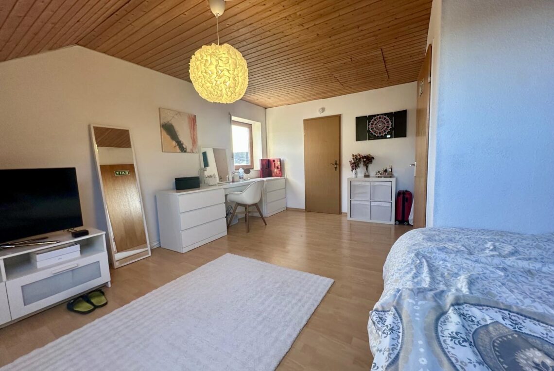 c46ecfff-606d-4602-b8e1-fa3b9b9b797d