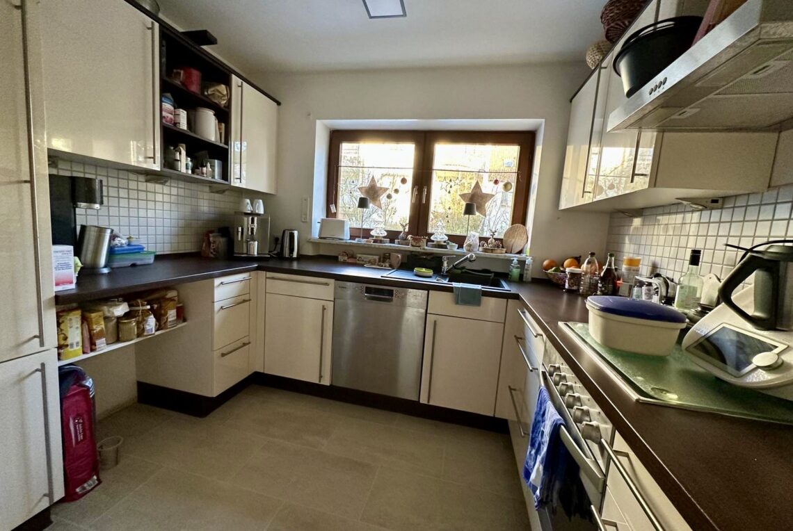 c4bcd87d-f1ae-4c9b-ad9f-7c186f7c0849